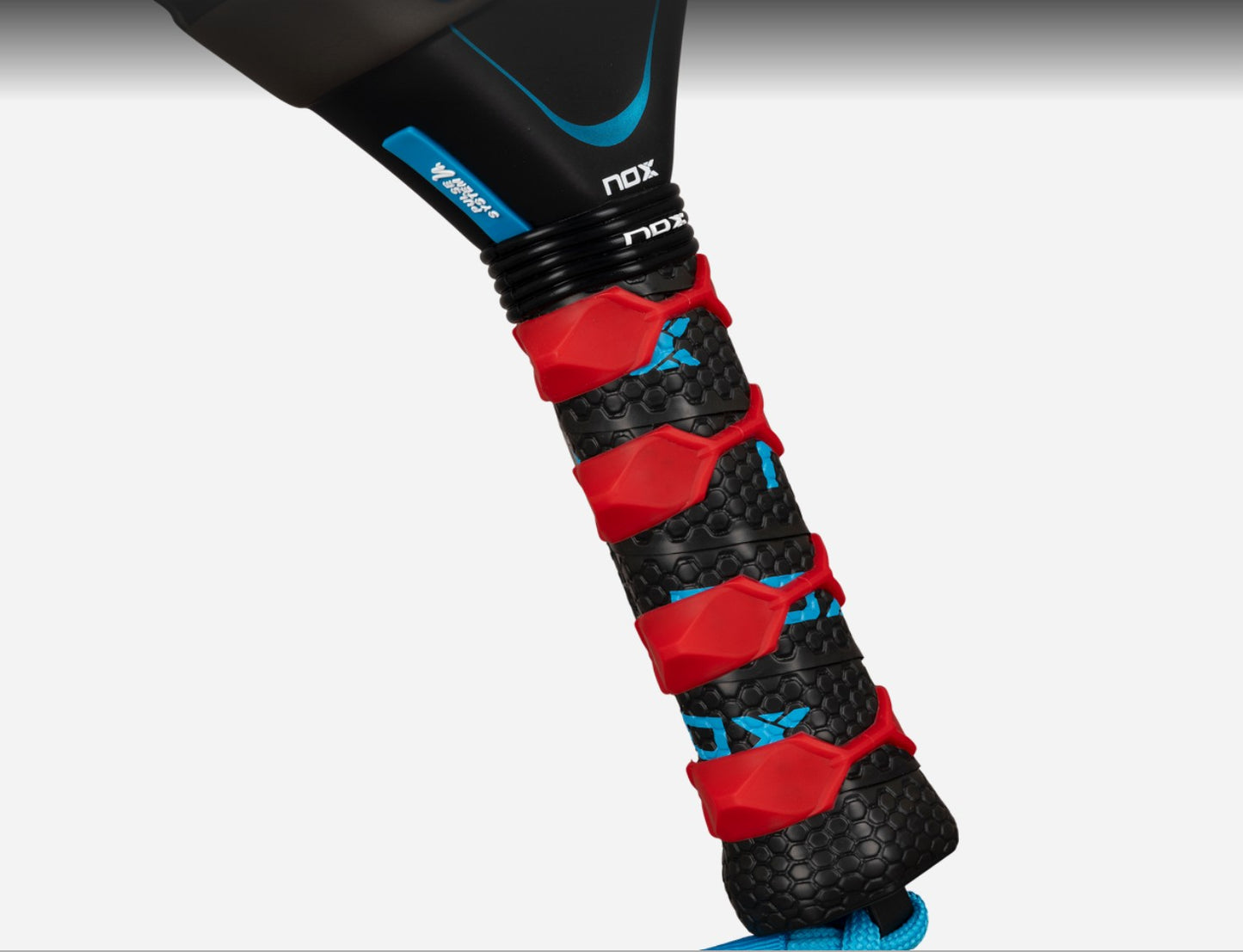 🎾 NOX AT10 Pro Cup Comfort 26 – Agustín Tapia Padel Racket