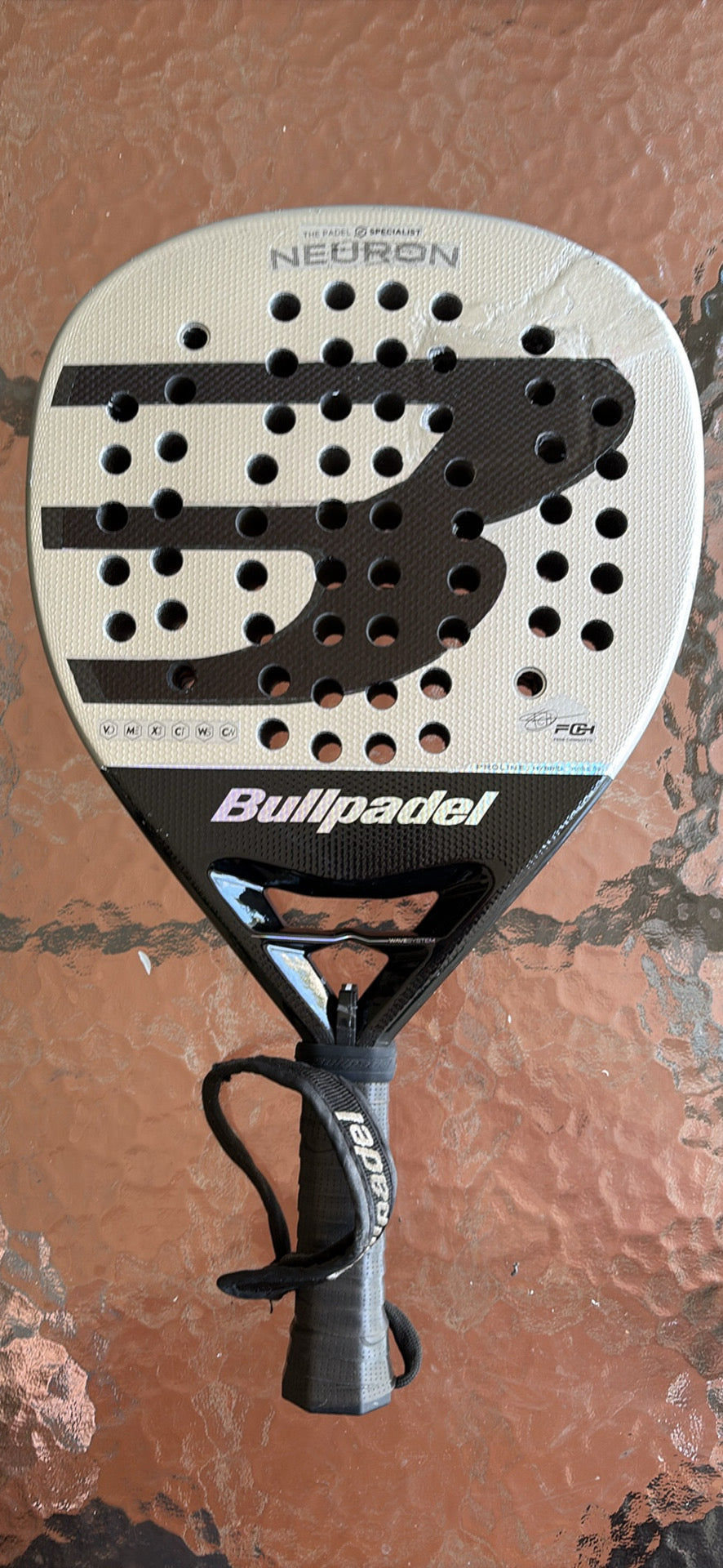 🎾 2025 Bullpadel Neuron Padel Racket