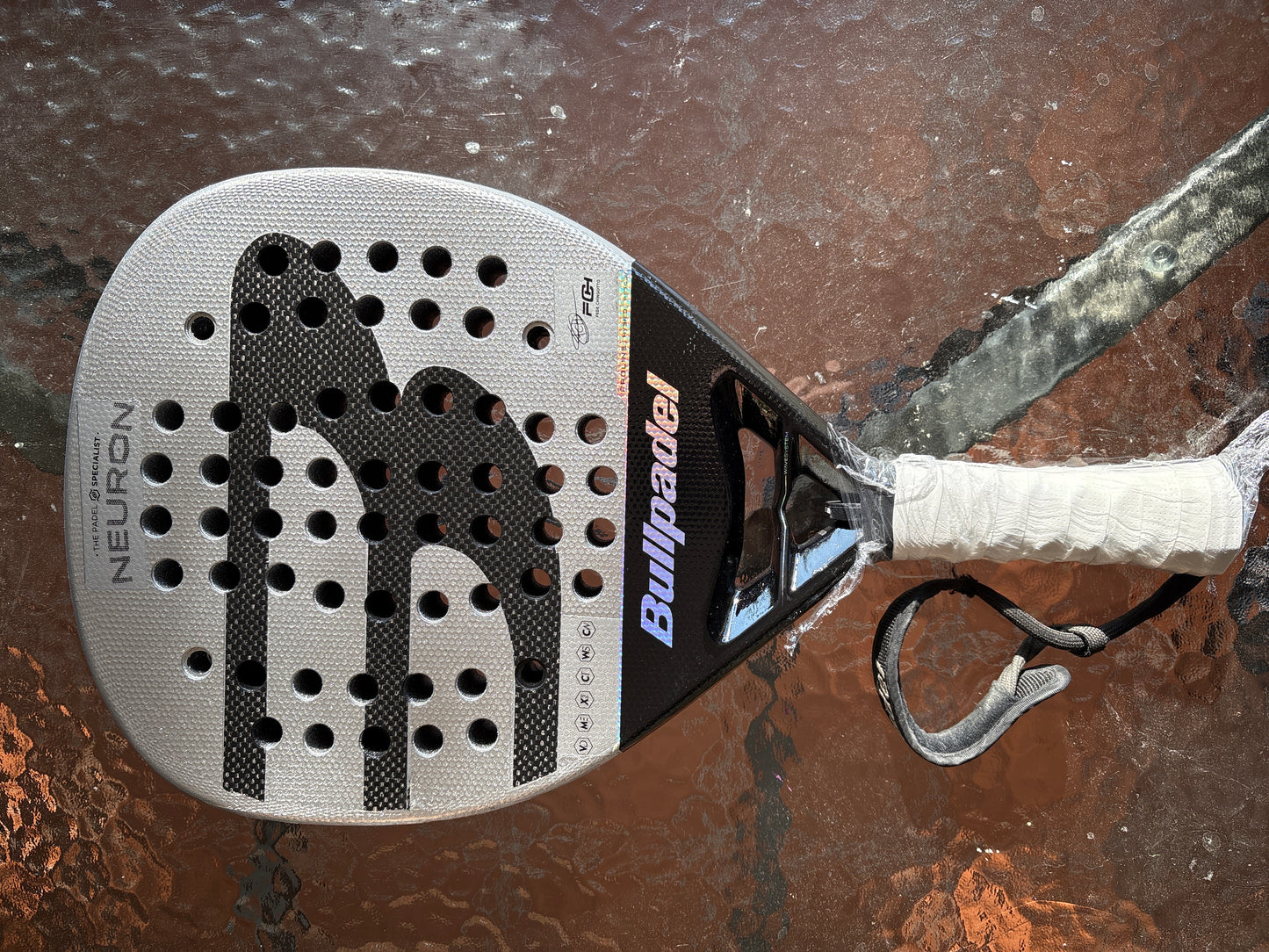 🎾 2025 Bullpadel Neuron Padel Racket