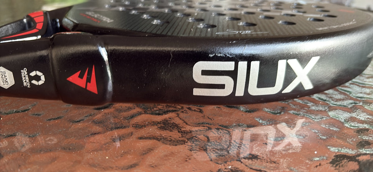 ⚡🖤 PREOWNED SIUX ELECTRA PRO SE BLACK PADEL RACKET 🖤⚡