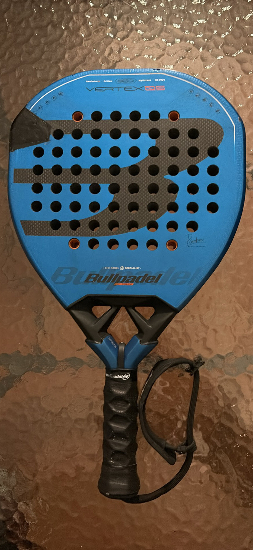 🔥🎾 PREOWNED BULLPADEL VERTEX 05 GEO PADEL RACKET 🎾🔥