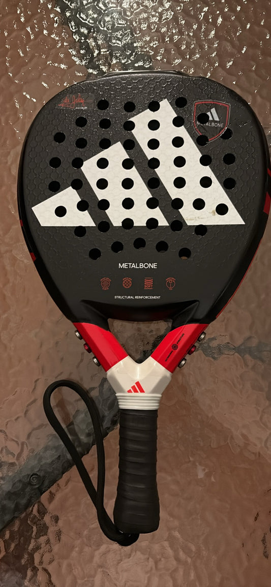 🔥🎾 PREOWNED ADIDAS METALBONE 3.2 PADEL RACKET 🎾🔥