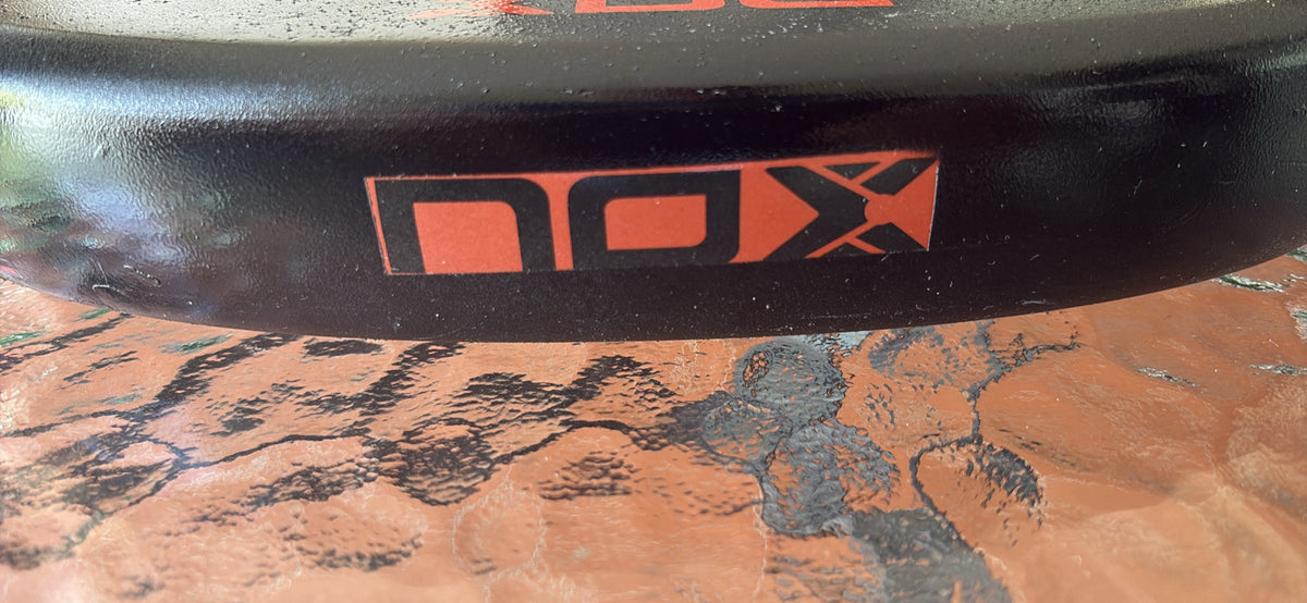 🔥🎾 PREOWNED NOX AT10 GENIUS 12K LUXURY SERIES PADEL RACKET 🎾🔥
