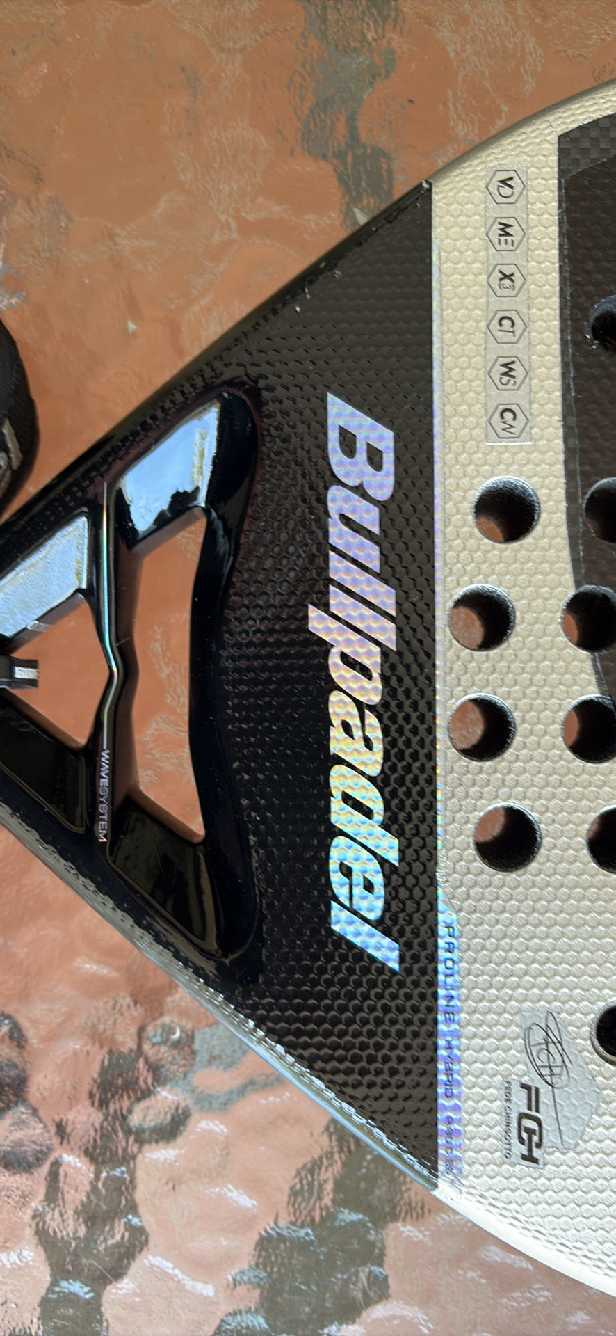 🎾 2025 Bullpadel Neuron Padel Racket