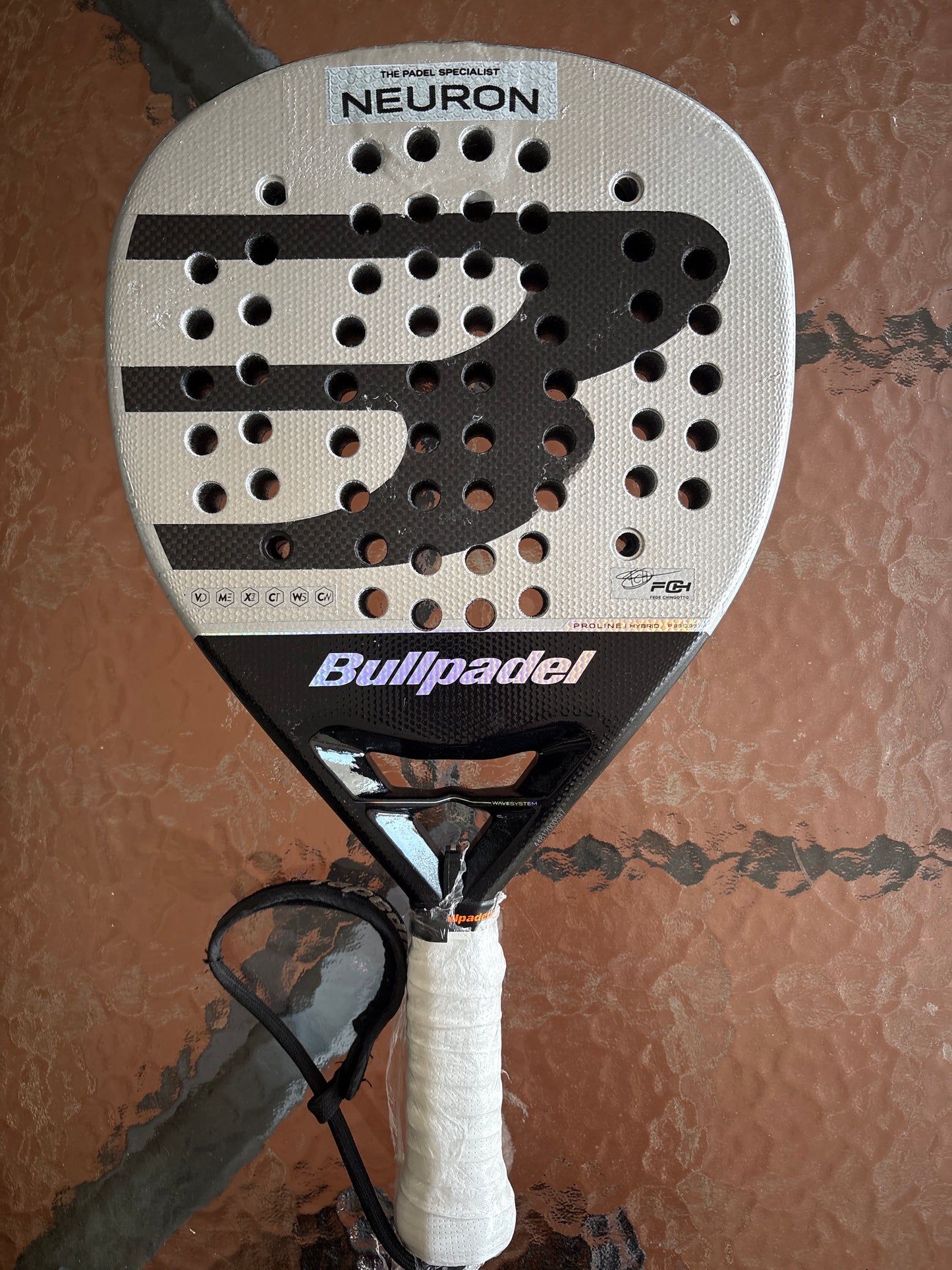 🎾 2025 Bullpadel Neuron Padel Racket