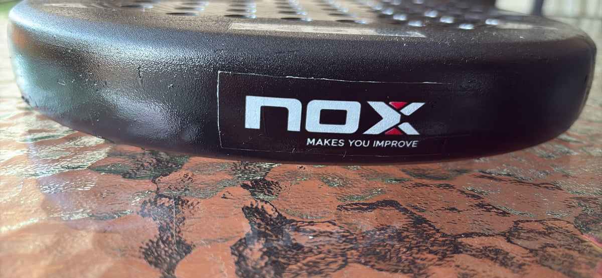 🧠🎾 PREOWNED NOX AT10 GENIUS 12K PADEL RACKET 🎾🧠