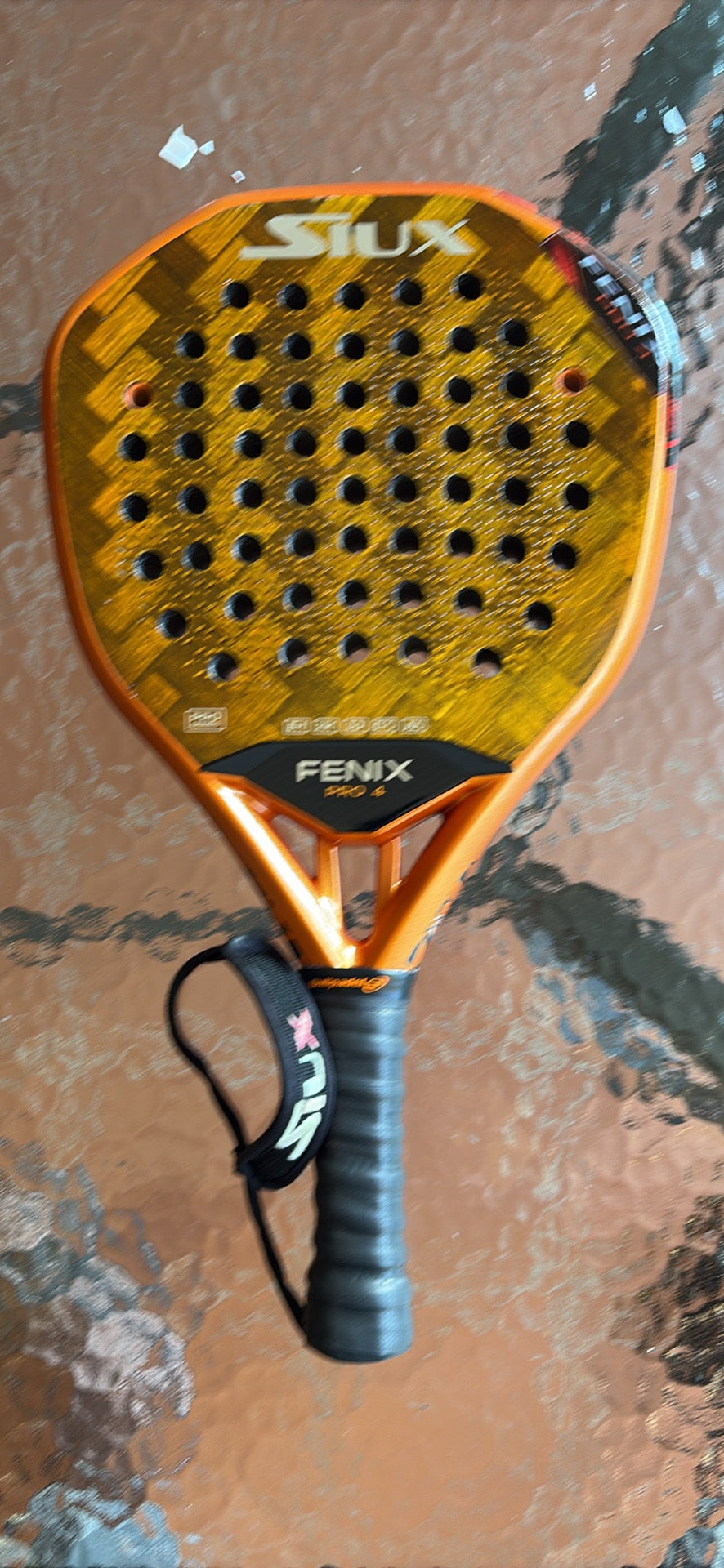 🔥🦅 PREOWNED SIUX FENIX PRO 4 PADEL RACKET 🦅🔥