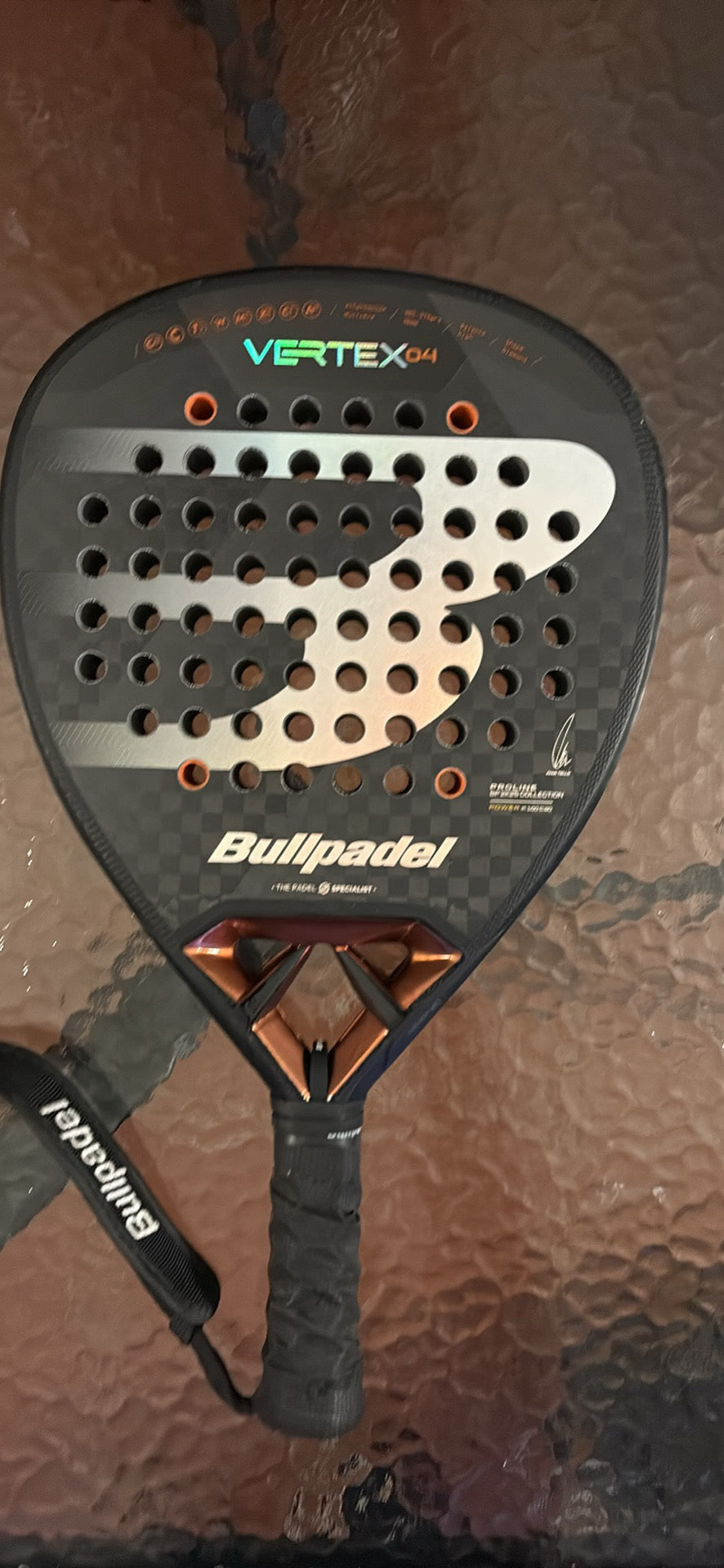 🎾 Bullpadel Vertex 04 Padel Racket – Pre-Owned
